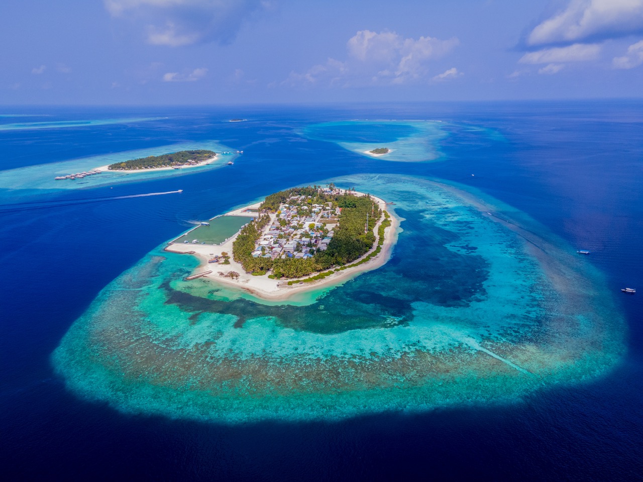 Aerial view of Dhonfanu