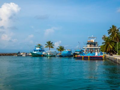 Kendhoo, photo 1 of 6
