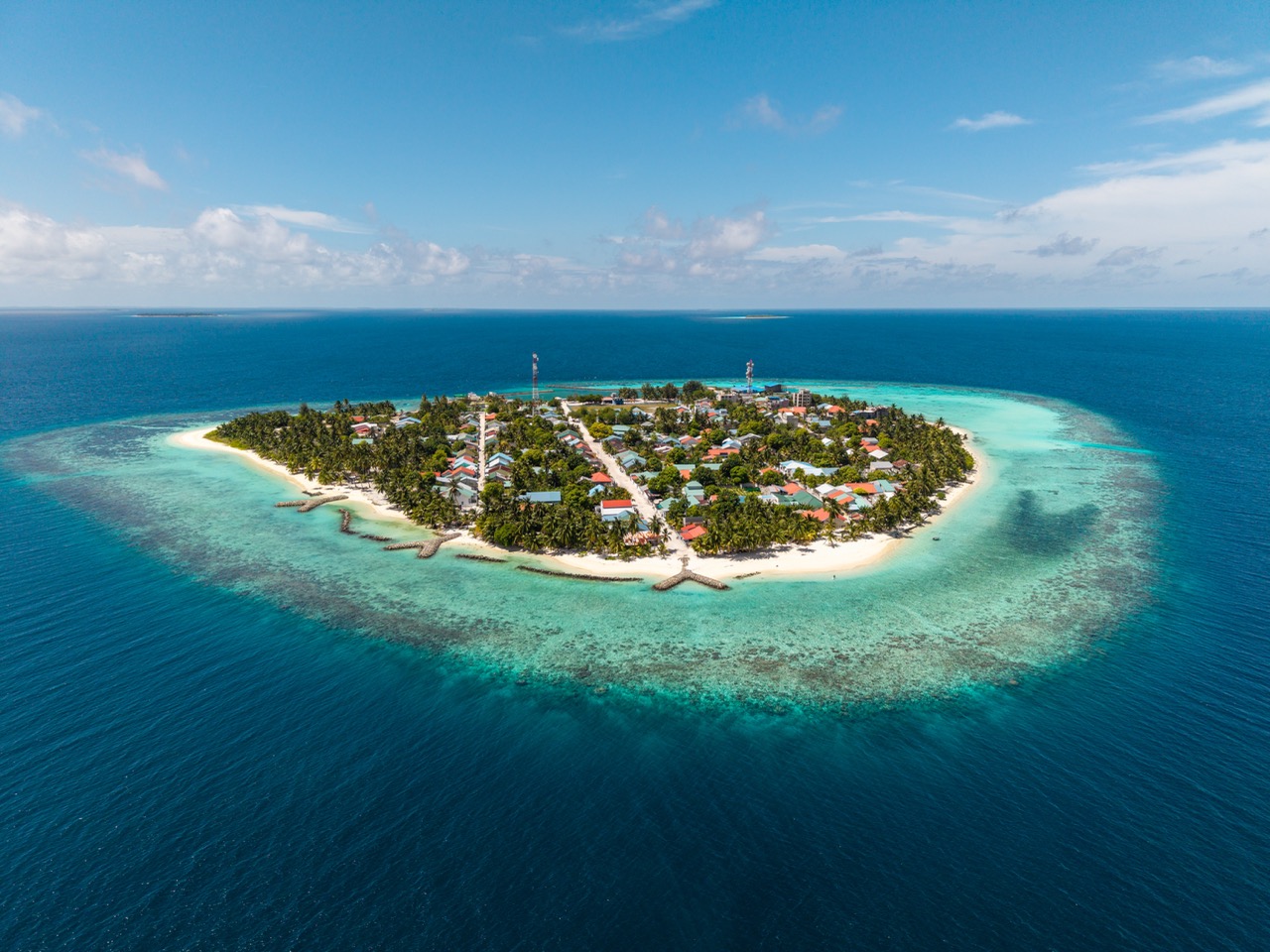 Aerial view of Dhevvadhoo