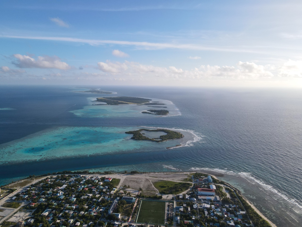 Aerial view of Thinadhoo