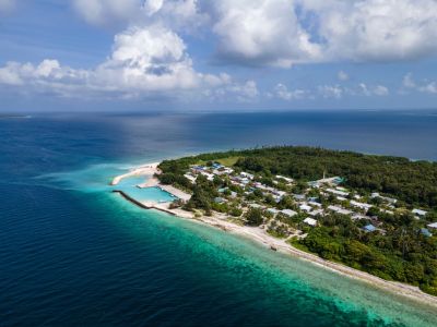 Magoodhoo, photo 3 of 6