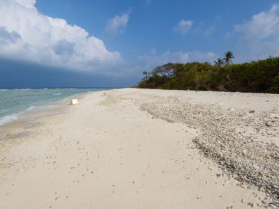 Feydhoo, photo 1 of 6