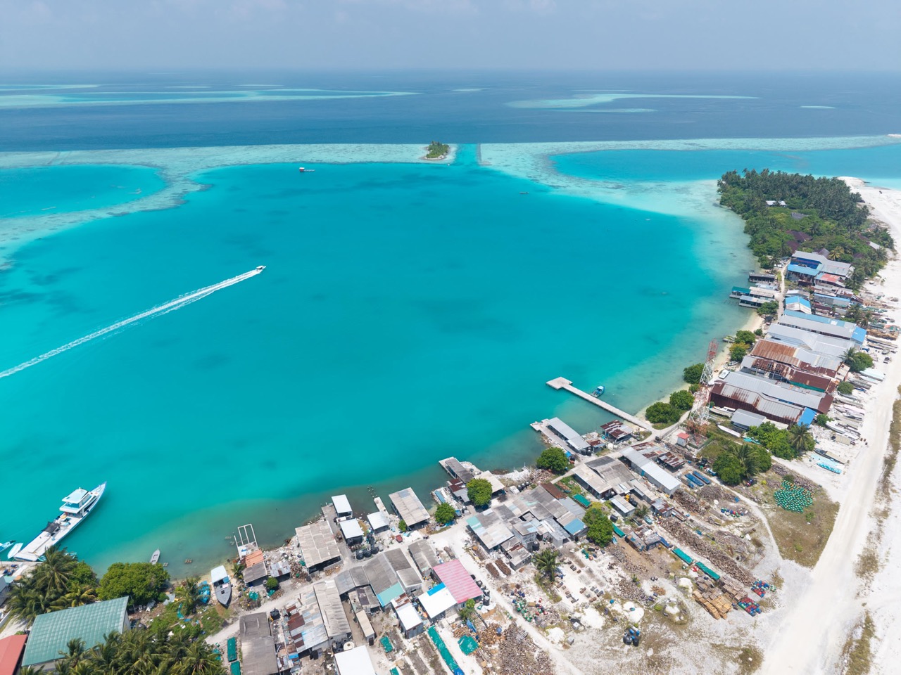 Aerial view of Hirilandhoo