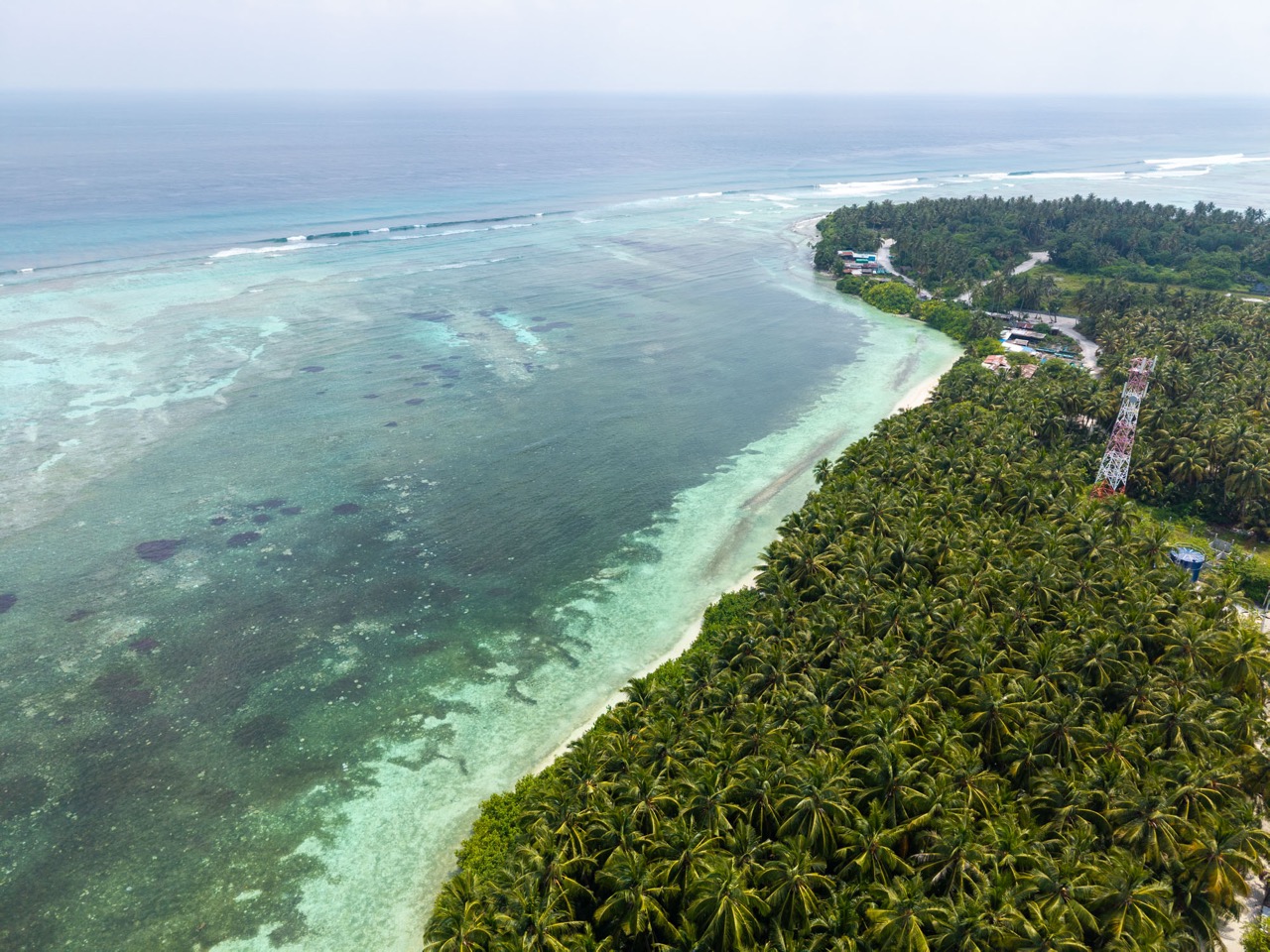 Aerial view of Omadhoo